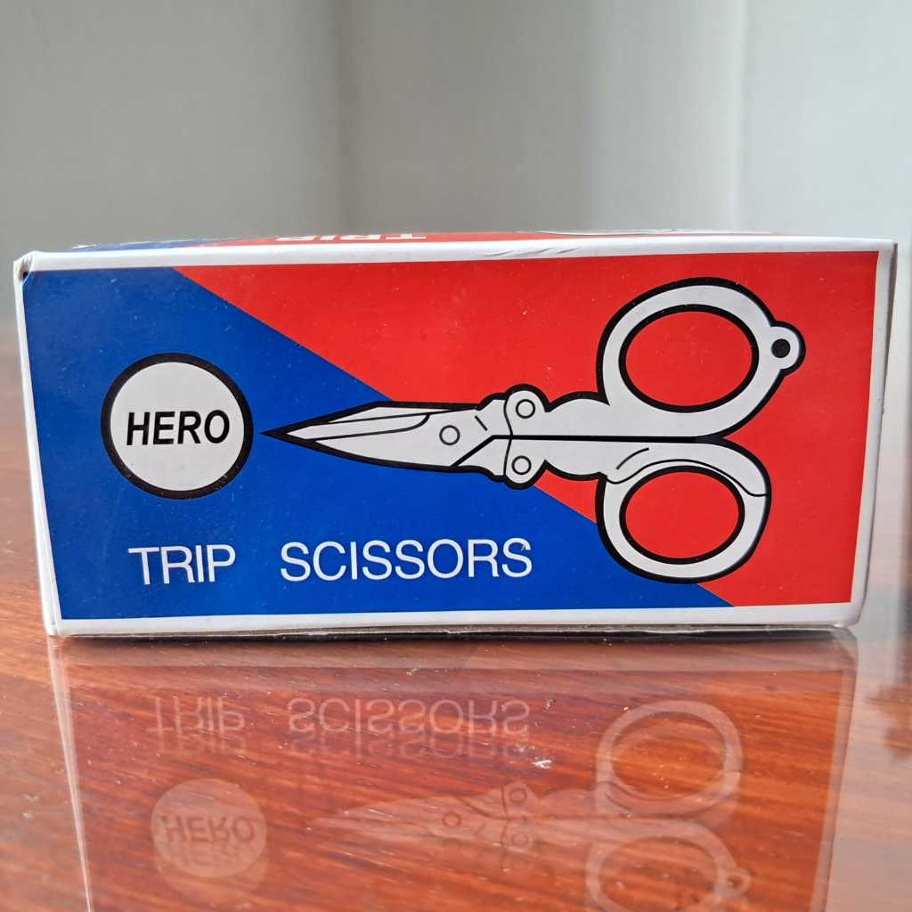 

1 Lusin isi 12 Pcs Gunting Lipat HERO