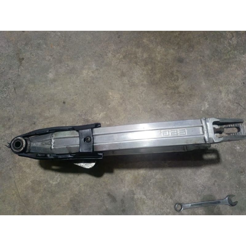 swing arm DB5 Satria fu/fi