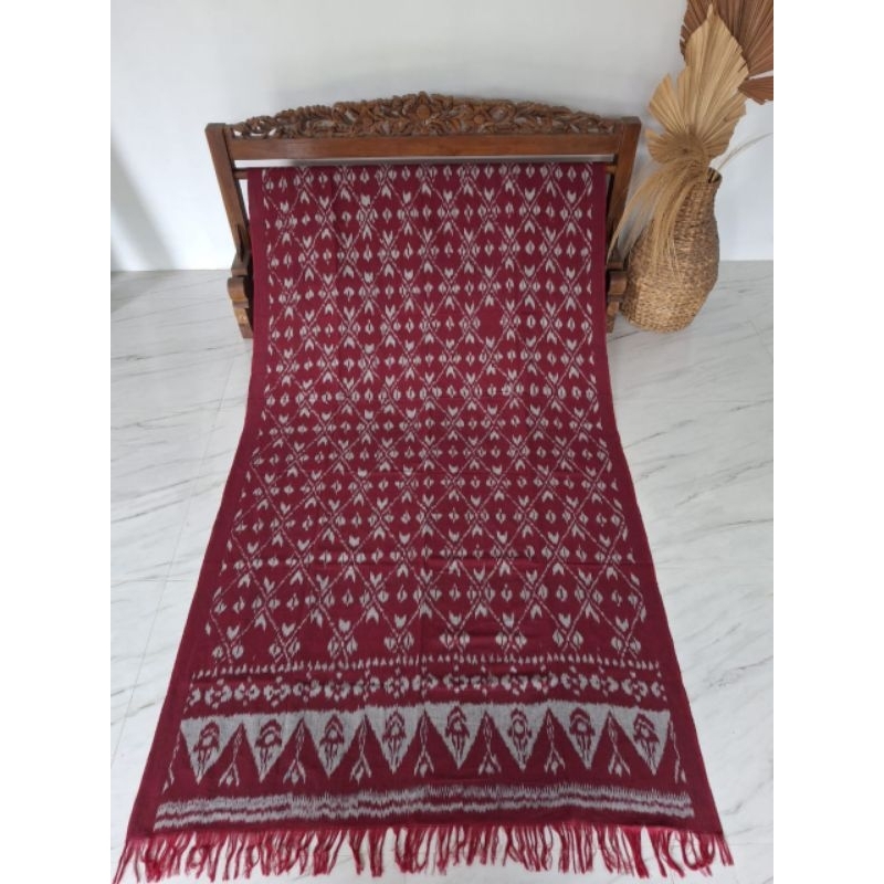 TNK KAIN TENUN IKAT BLANKET ETNIK TENUN JEPARA WARNA MERAH TENUN SINTANG TENUN NTT KD 03