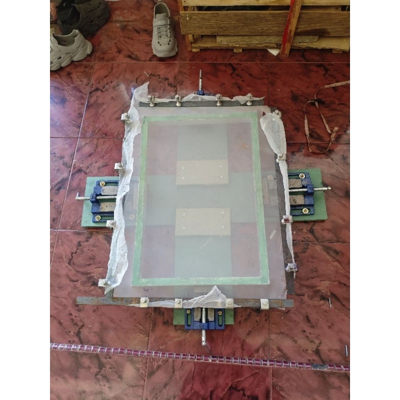 Alat tarik screen sablon manual