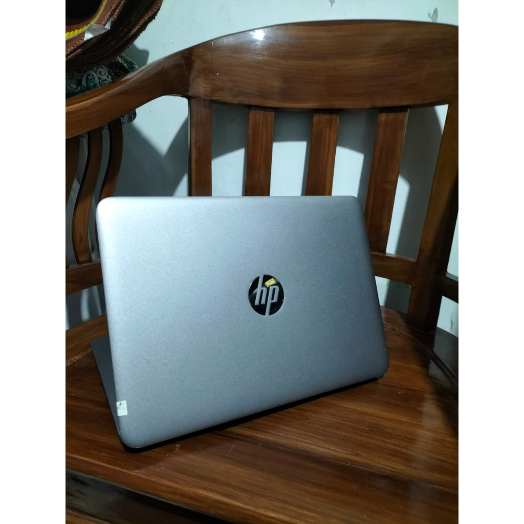 Laptop HP 820 G3 –Corei5 GEN 6 – RAM 8GB – SSD 128GB – Touchsreen - Normal