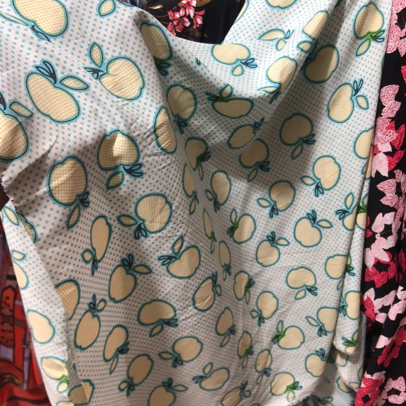 kain katun poplin motif - kain katun poplin motif apel - kain katun poplin motif premium rd