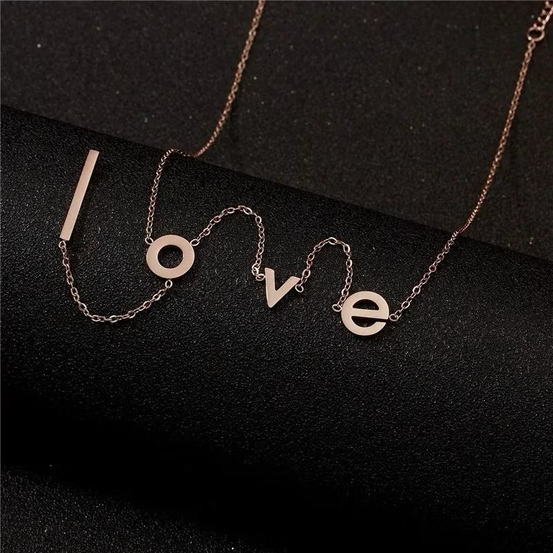 Kalung Titanium Wanita Model Huruf L O V E Anti Karat Anti Luntur