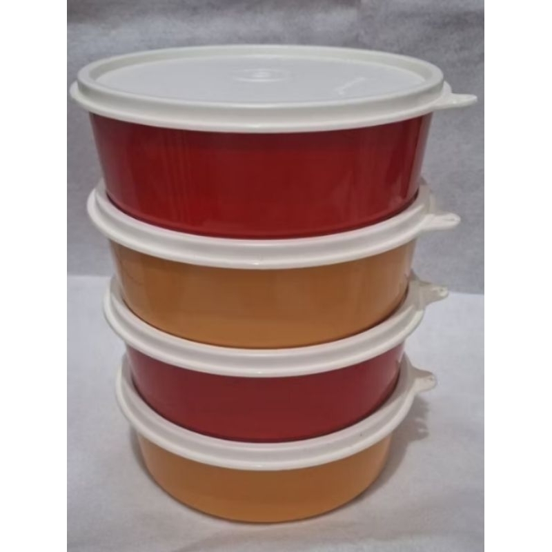 Large deep bowl Tupperware (1 pcs)