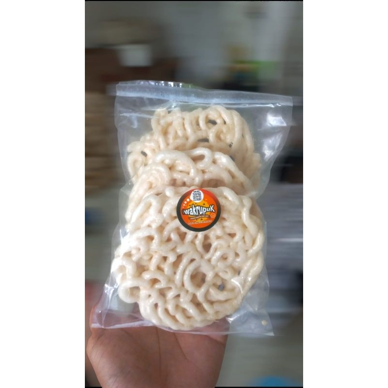 

IWAKRUPUK 1 Pack Isi 3 Keping Krupuk
