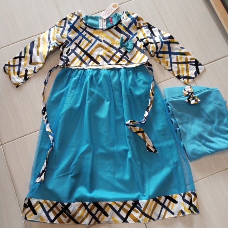 baju anak perempuan warna biru merk labella