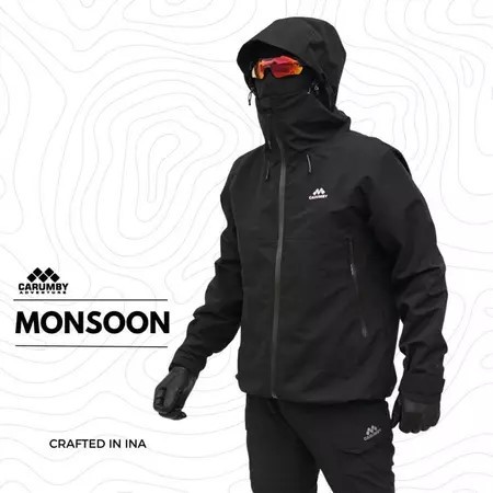 Jaket Gunung Gorpcore Carumby Monsoon Waterproof Hitam New Edition