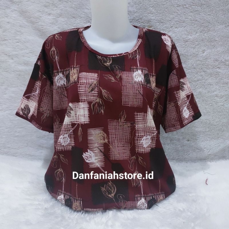 Kaos Atasan Wanita Ukuran Jumbo Motif Bunga Pagar