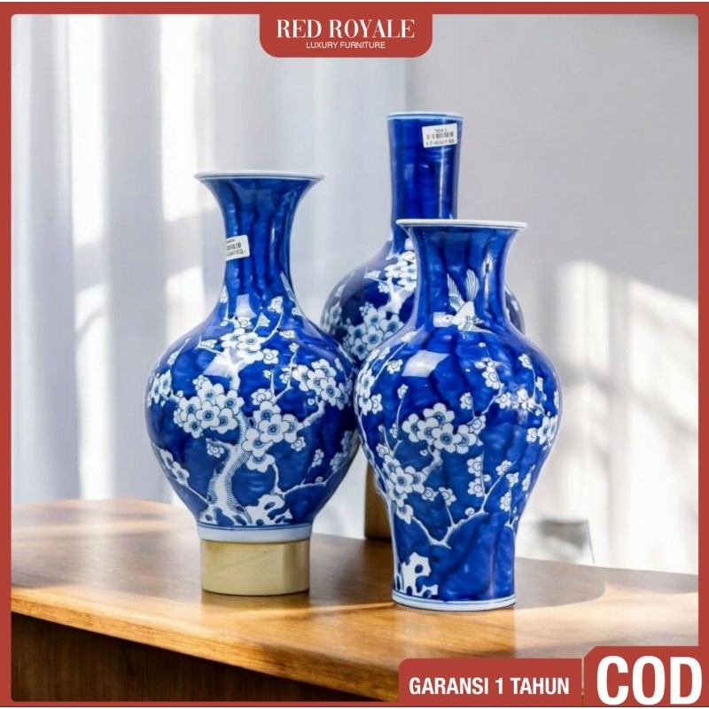 vas bunga keramik putih biru vintage guci pajangan dekorasi hiasan rumah ruang tamu
