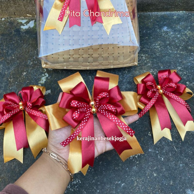 

PITA PREMIUM HANTARAN | pita tumpuk pita premium pita hantaran seserahan lamaran