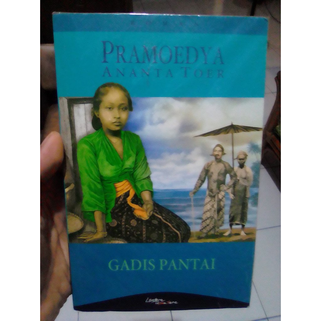 Gadis Pantai oleh Pramoedya Ananta Toer