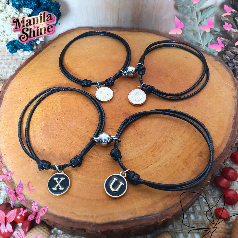 [PILIH HURUF] Gelang Couple Magnet Pasangan Charm Enamel Epoxy Hitam Putih huruf A sampai Z