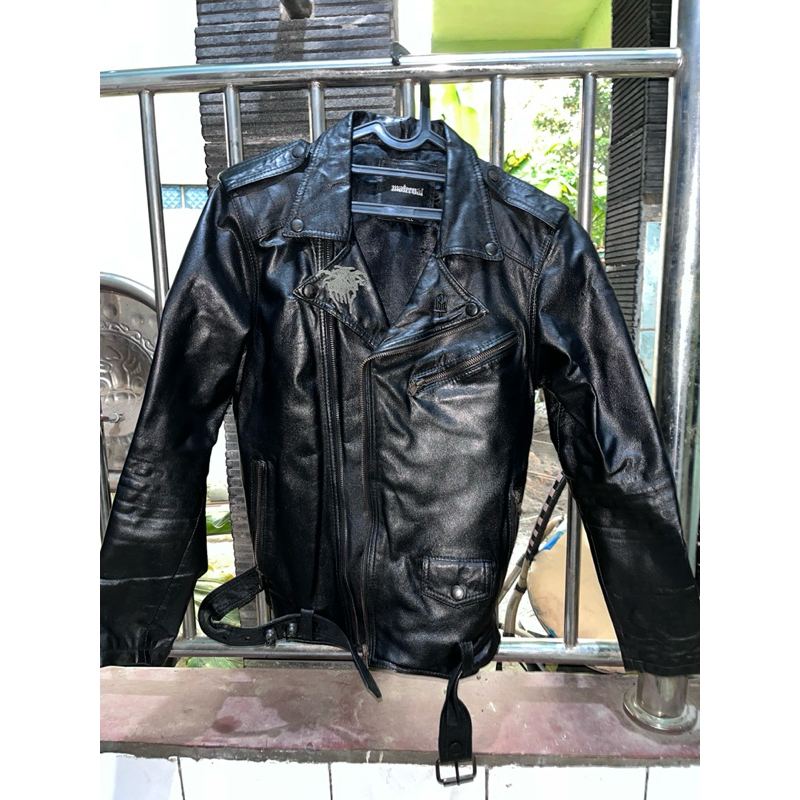 Preloved Jaket Kulit Maternal Disaster