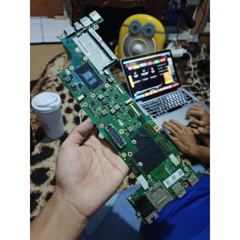 MAINBOARD/MESIN LENOVO THINKPAD X260 (KONDISI MATI TOTAL)