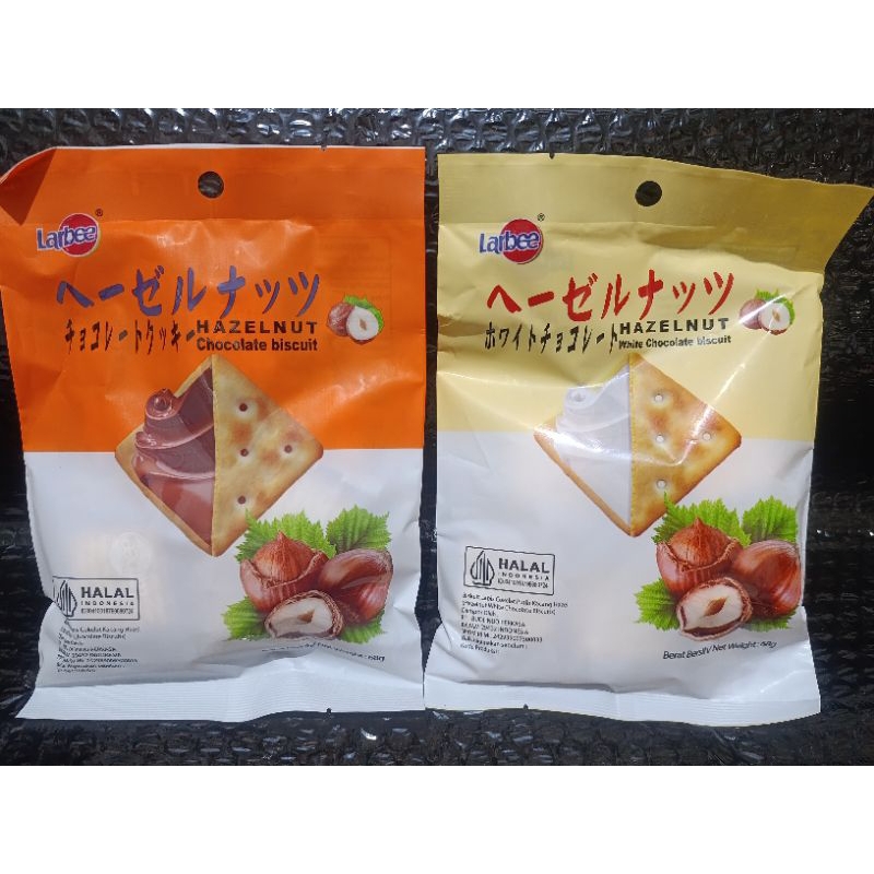 

Larbee Hazelnut Biskuit Chocolate and White 68gr