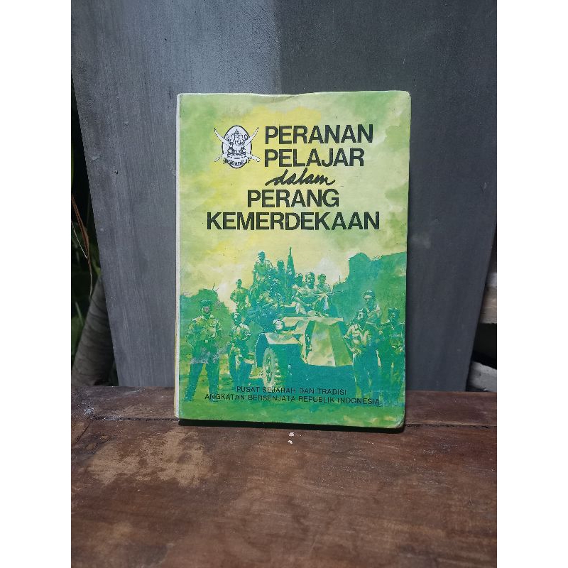 buku peranan pelajar dalam perang kemerdekaan