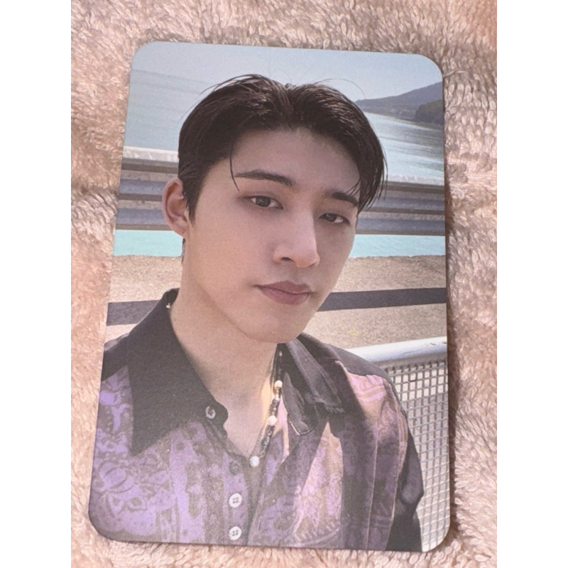B.I HANBIN OFFICIAL PHOTOCARD WATERFALL PC KIM HANBIN