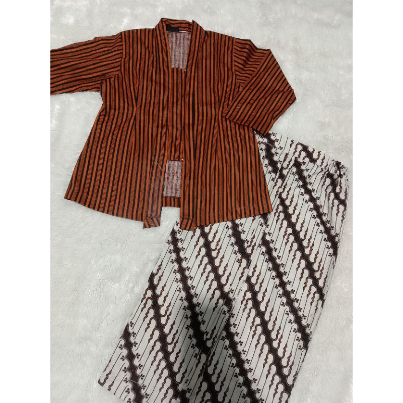 kebaya lurik anak / atasan kebaya dan bawahan