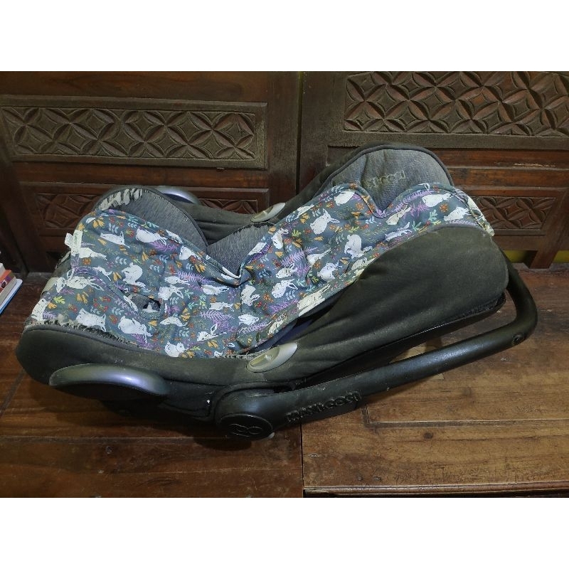 Car Seat Bayi Maxi Cosi Original Not Joie (Preloved)