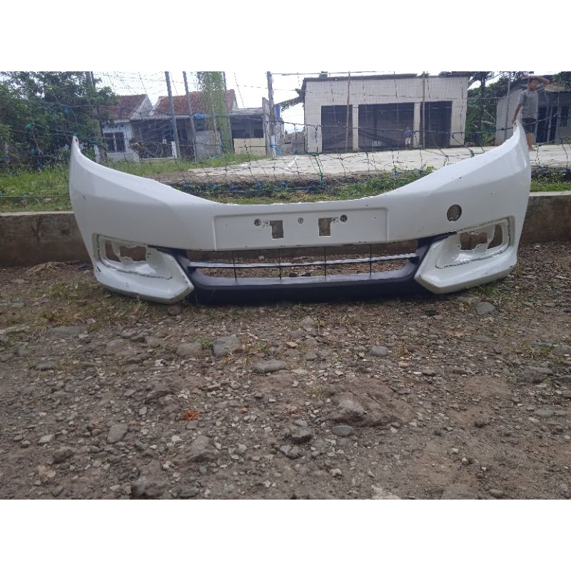 Bumper Bemper Depan Mobil Honda Mobilio Tipe E 2014 - 2015 Original