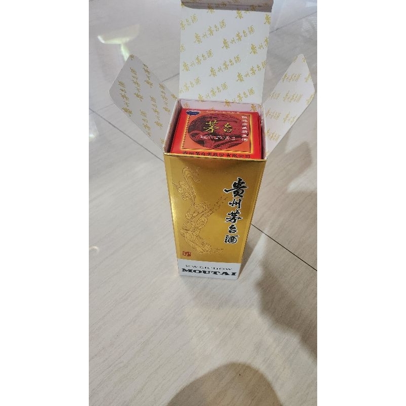 

Kweichou Mouthai Baijiu Asli