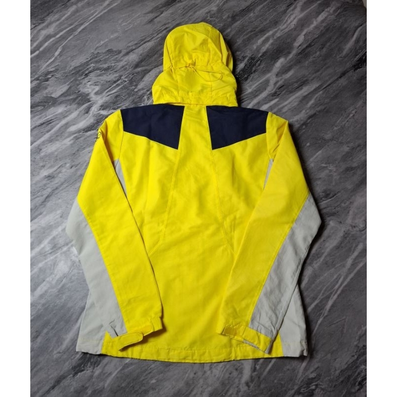 Jaket Outdoor Nepa Second Branded