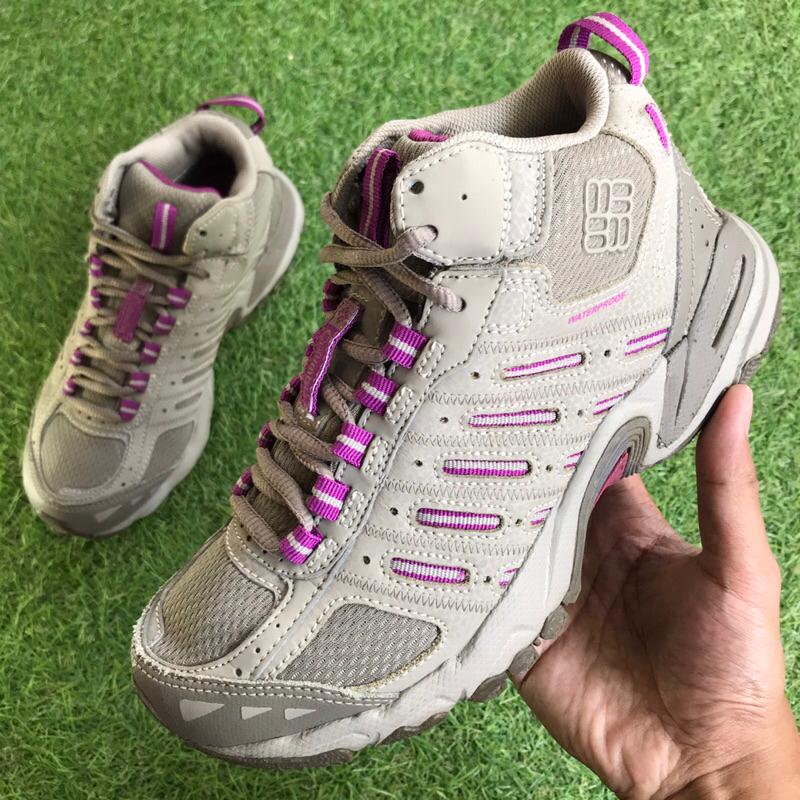 Columbia Redmond Sepatu Gunung preloved size 37