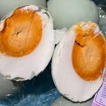 

Telur Asin Masir Alami Enak Kualitas Gurih Murah