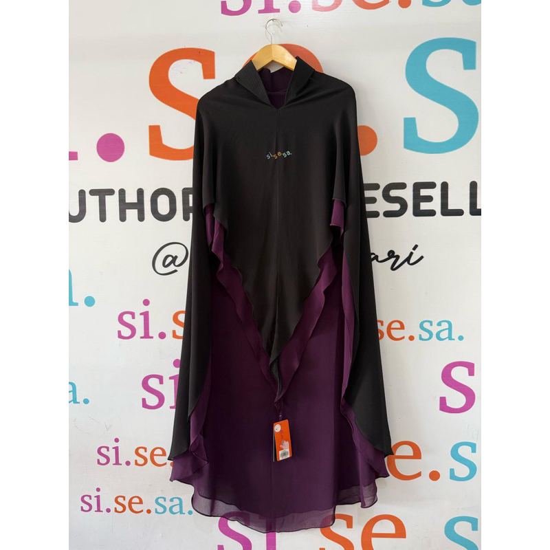 sisesa khimar Black