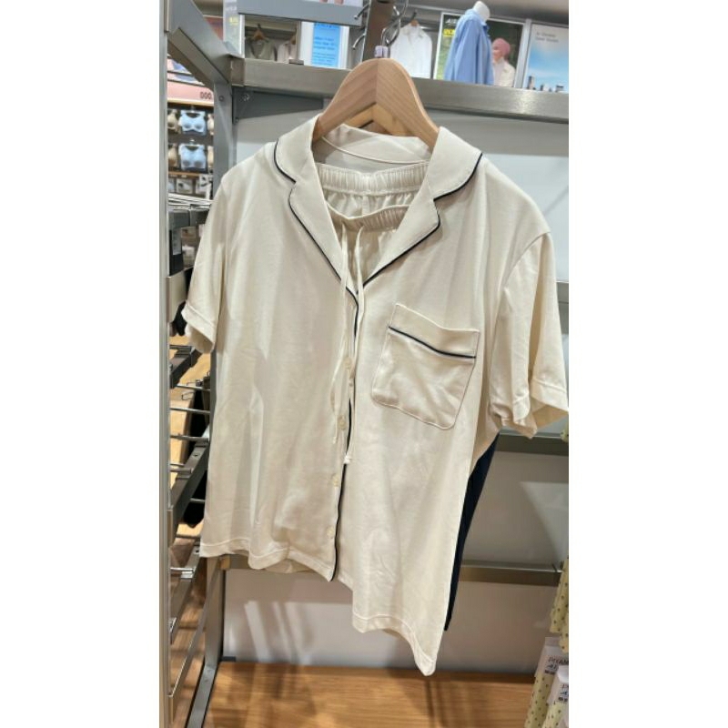 Piyama Lengan Pendek Uniqlo