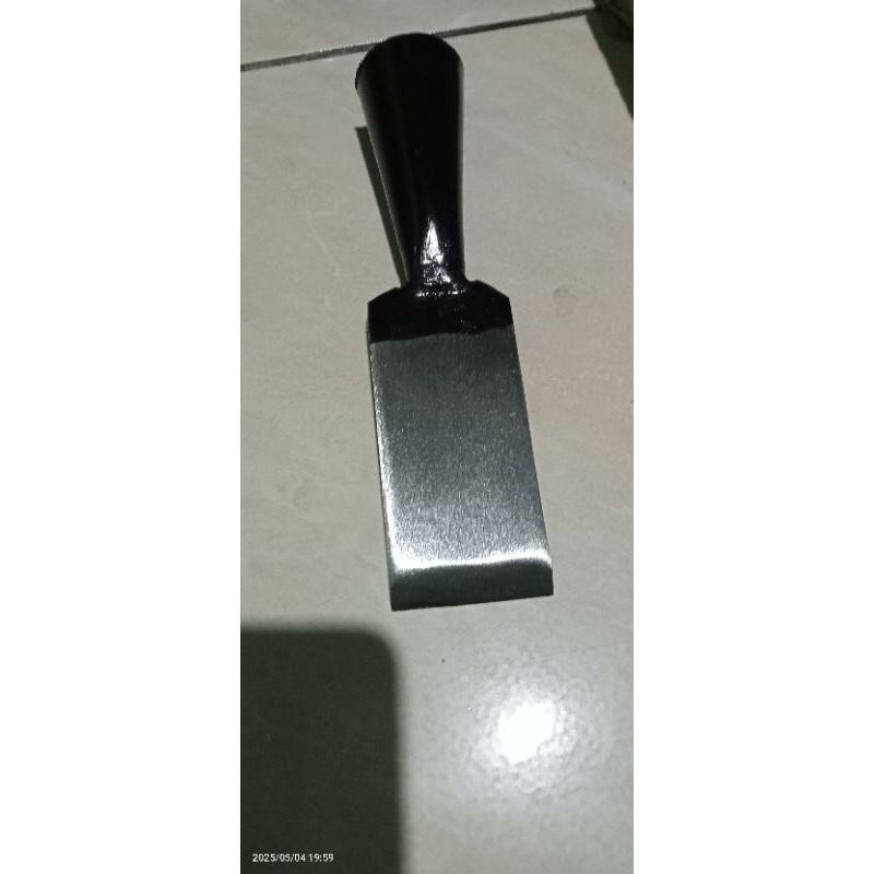 tatah atau pahat kayu 4 cm berbahan plat baja asli