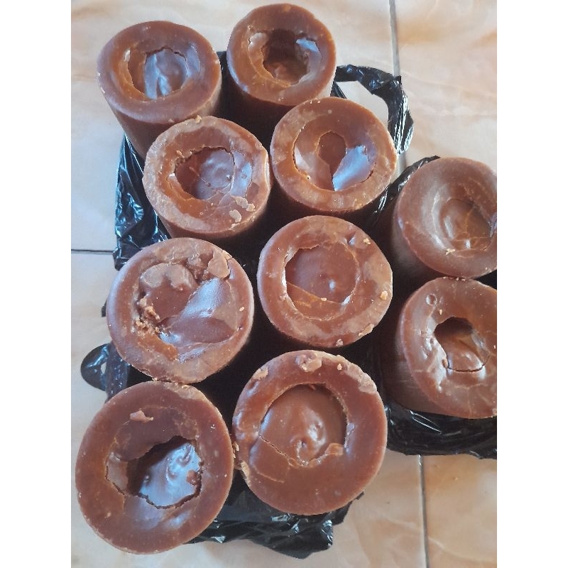 

gula merah/ gula aren per 1 gandu/ biji