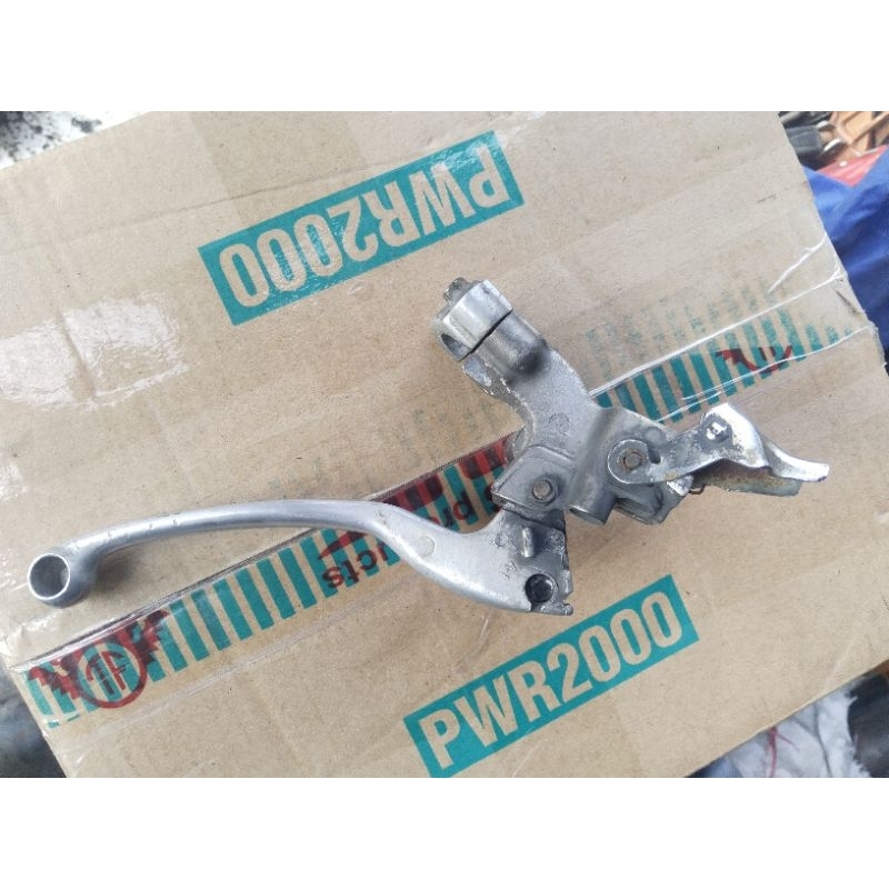 dudukan hendel / dudukan spion kiri honda scoopy fi / scoopy karbu original copotan