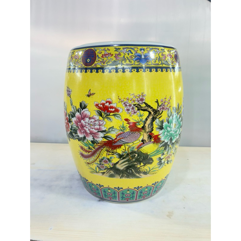 tempat beras kuning keramik