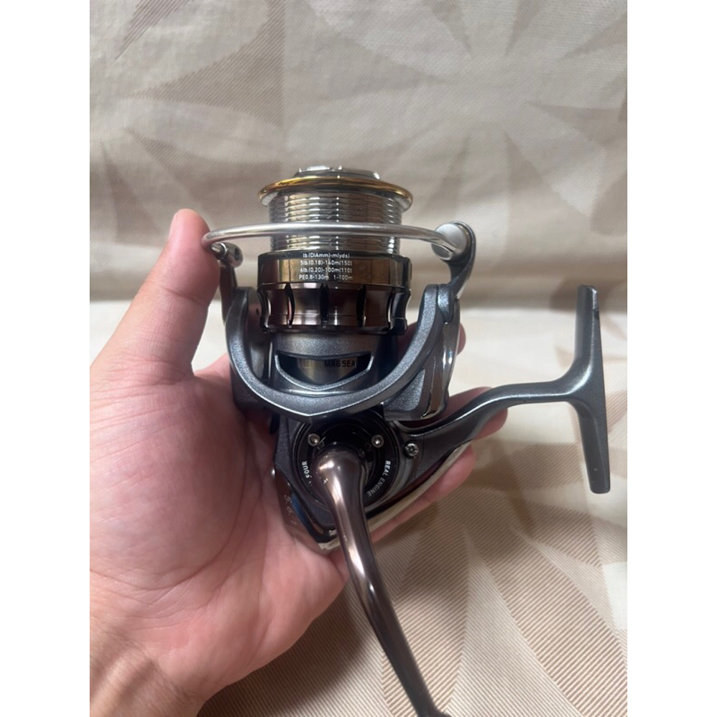 Reel Daiwa Luvias Robot 2506 JAPAN Second