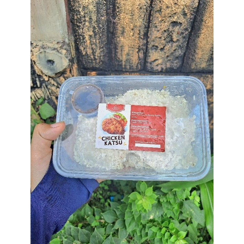 

CHICKEN KATSU/CHICKEN KATSU ALA BENTO/IDE BEKAL PRAKTIS/CHICKEN KATSU PREMIUM