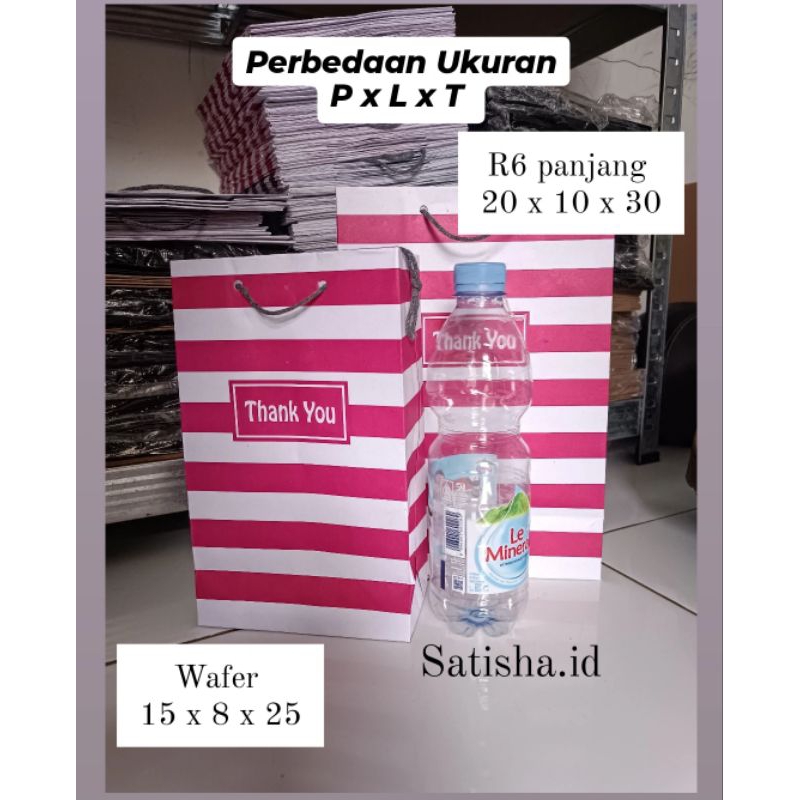 

Paperbag Motif Stripe Wafer tas bungkus kado gift bahan kraft