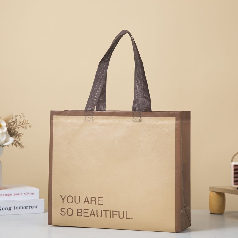 

Tas Spunbond Goodie Bag Unik untuk seminar Tas Jinjing / Tas Belanja / Tas Spunbond / Tas Souvenir / Tas Jinjing Wanita / Tas Lipat / Tas Kado / Kantong Belanja