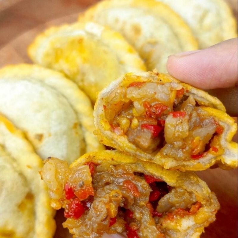 

Cireng Isi Jando Sapi Pedas Premium With Chilli Oil (5pcs)
