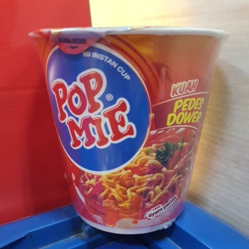 

Pop Mie kuah Pedes Dower rasa ayam pedas 75gr