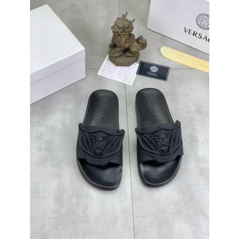 Versace sepatu pria baru biasa, sandal, sepatu pantai, sepatu dalam