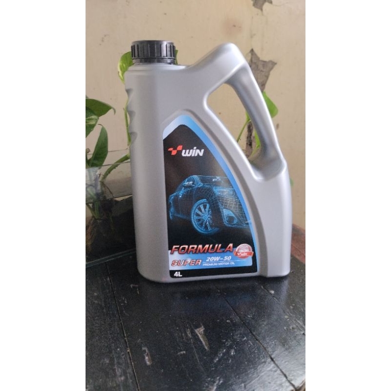 oli mesin mobil bensin WIN formula super 20w-50 4literr / 1galon
