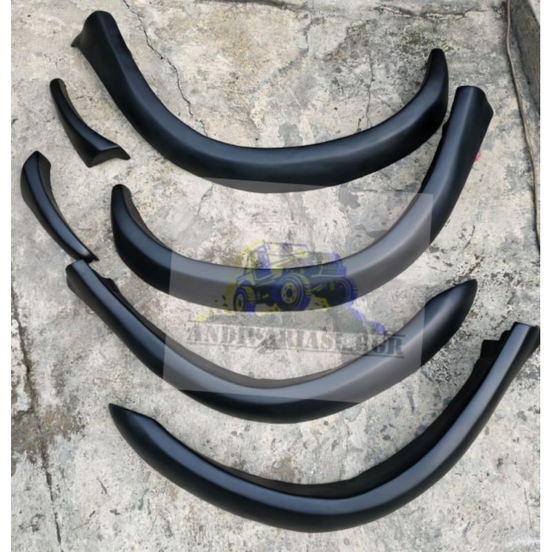 Over fender Strada L200 model ori