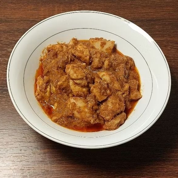 

SEPORSI AYAM BUMBU KALIO RENDANG