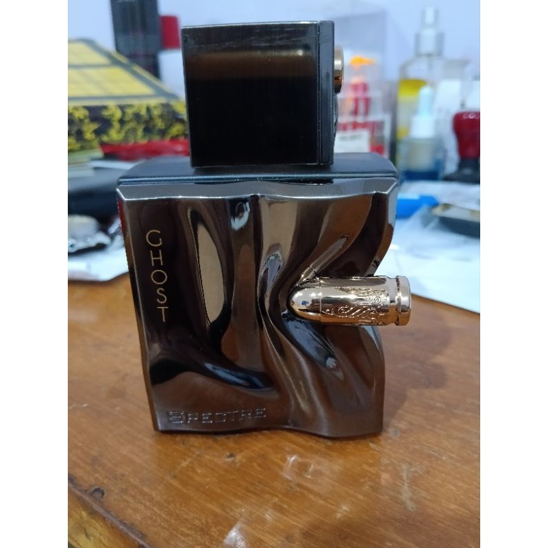 Preloved French Avenue Spectre Ghost