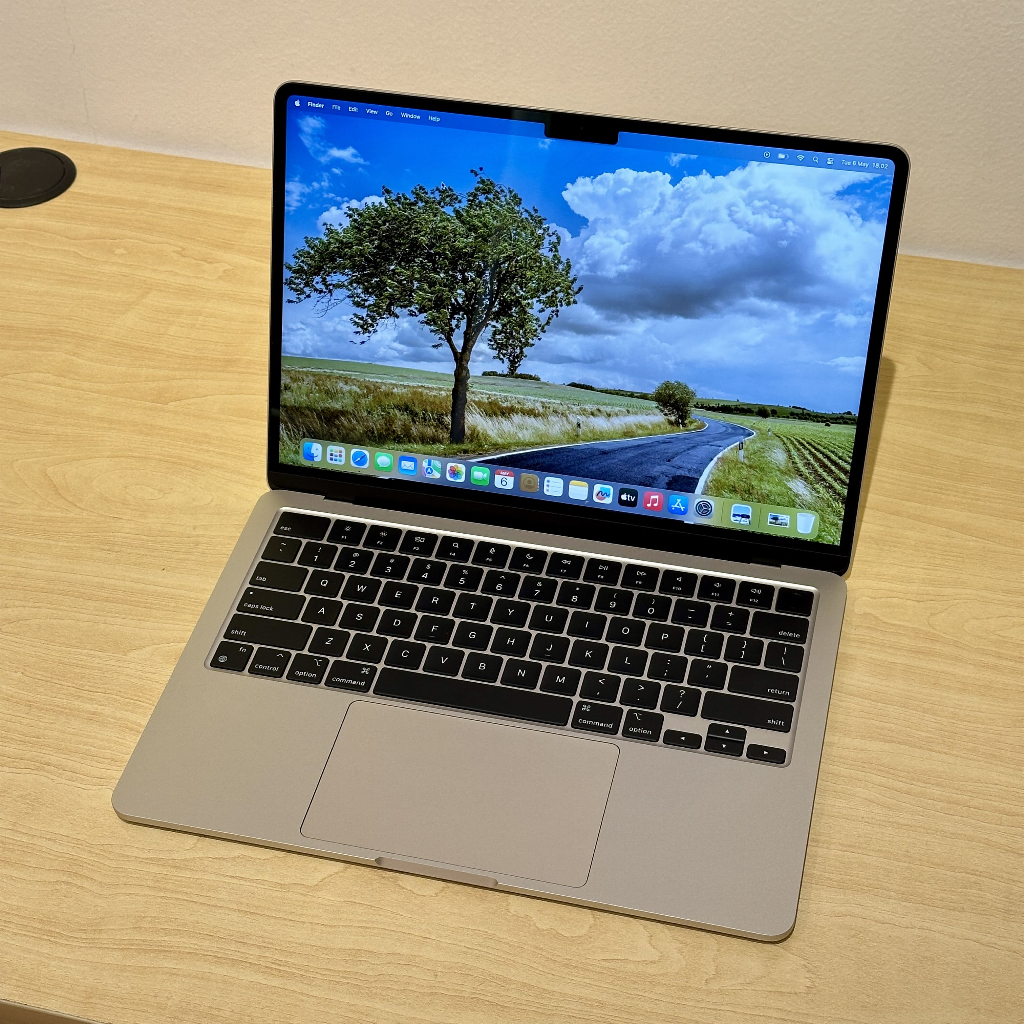 MacBook Air M2 2022 13 inch | RAM 8 GB | SSD 256 GB | Second