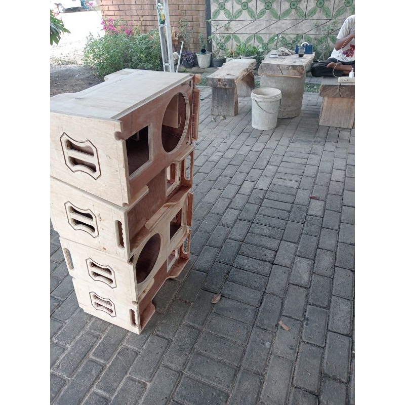 Box Line Array 10 inch Single 18mm mentahan