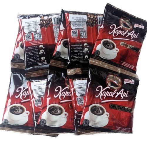 

Kapal Api Spesial Mix Kopi + Gula (1 Renceng/10 Sachet) / Kopi Kapal Api Mix
