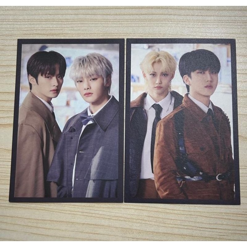 

Stray Kids Postcard Love stay