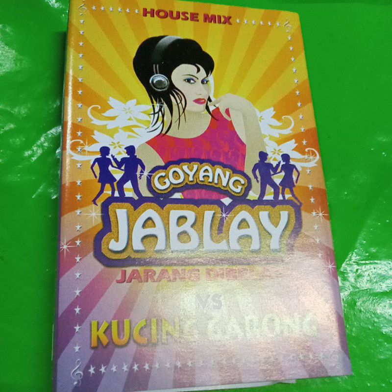 KASET PITA HOUSE MIX DC008